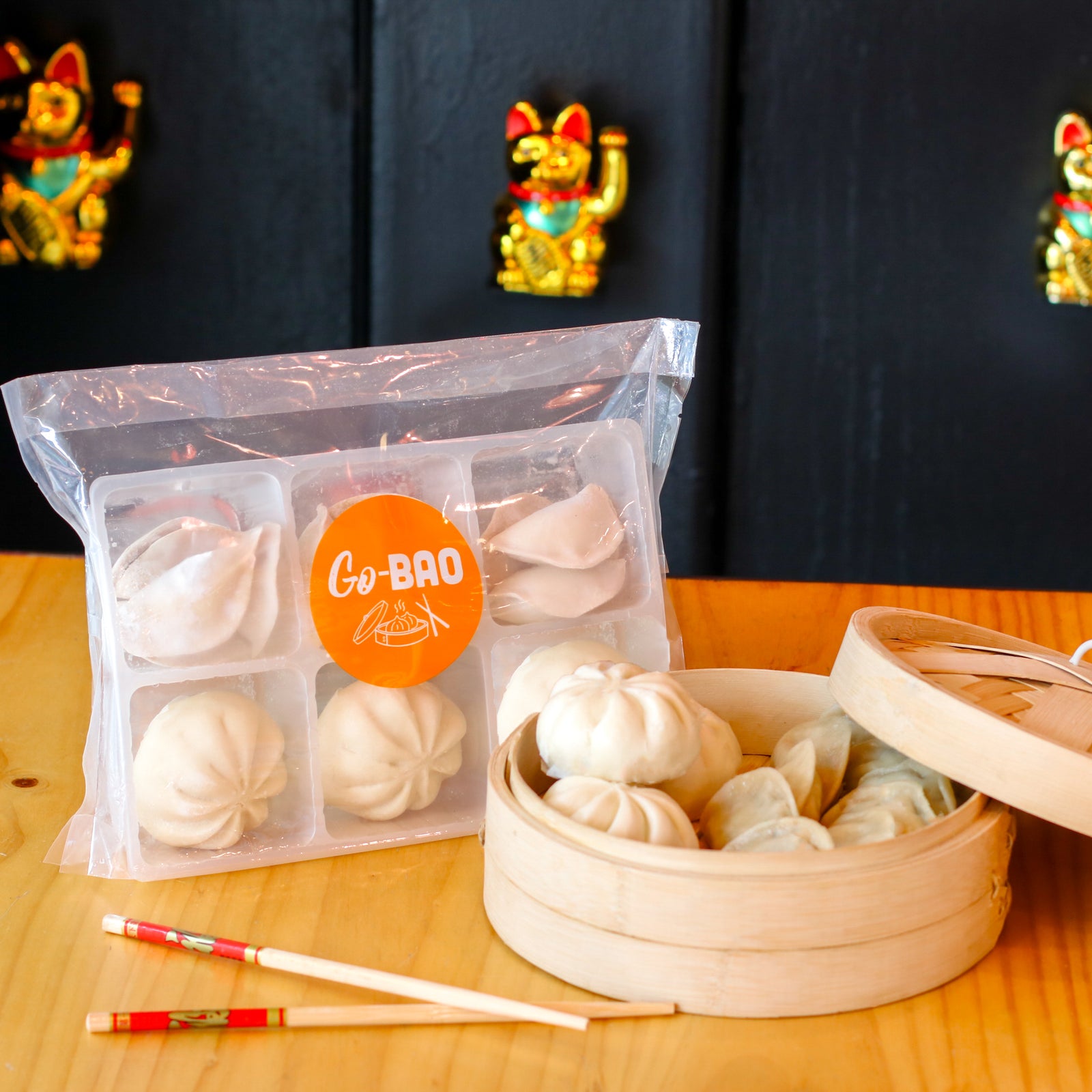 COMBO 3 BAOS TERIYAKI + 12 VEGGIE DUMPLINGS A04477 W